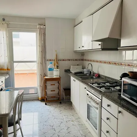 De 3 A 100m De La Playa De Con Terraza Y Piscina - Es-373-28 * Dénia