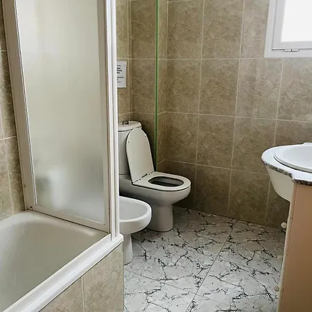 De 3 A 100m De La Playa De Con Terraza Y Piscina - Es-373-28 *