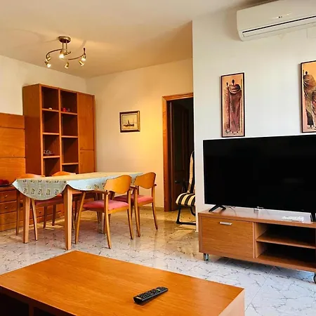 De 3 A 100m De La Playa De Con Terraza Y Piscina - Es-373-28 * Денія