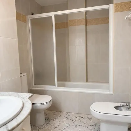 Διαμέρισμα De 3 A 100m De La Playa De Con Terraza Y Piscina - Es-373-28 *